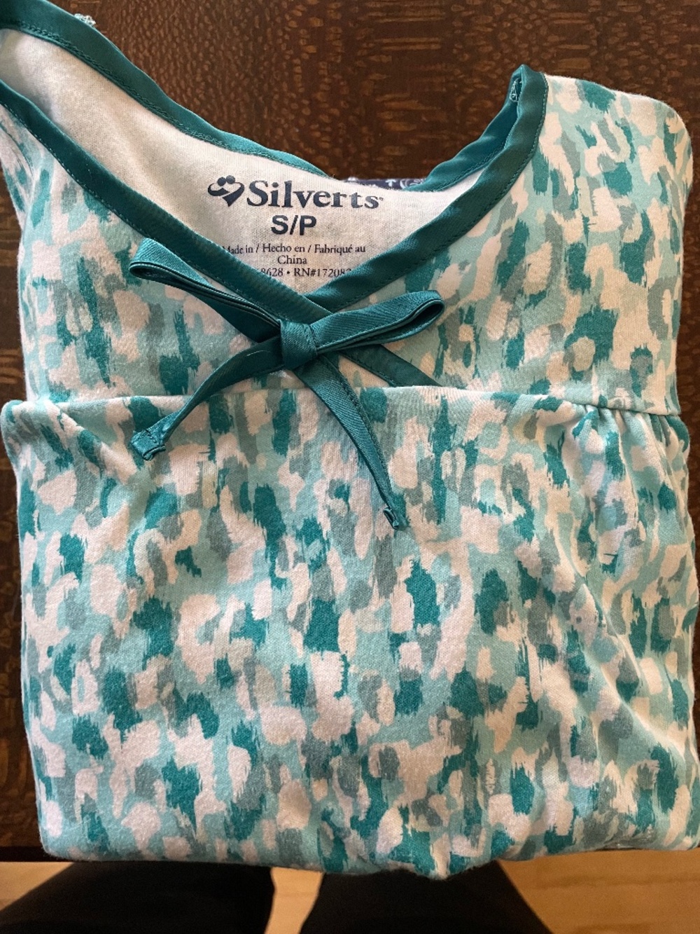Women's Adaptive Sleep Gown